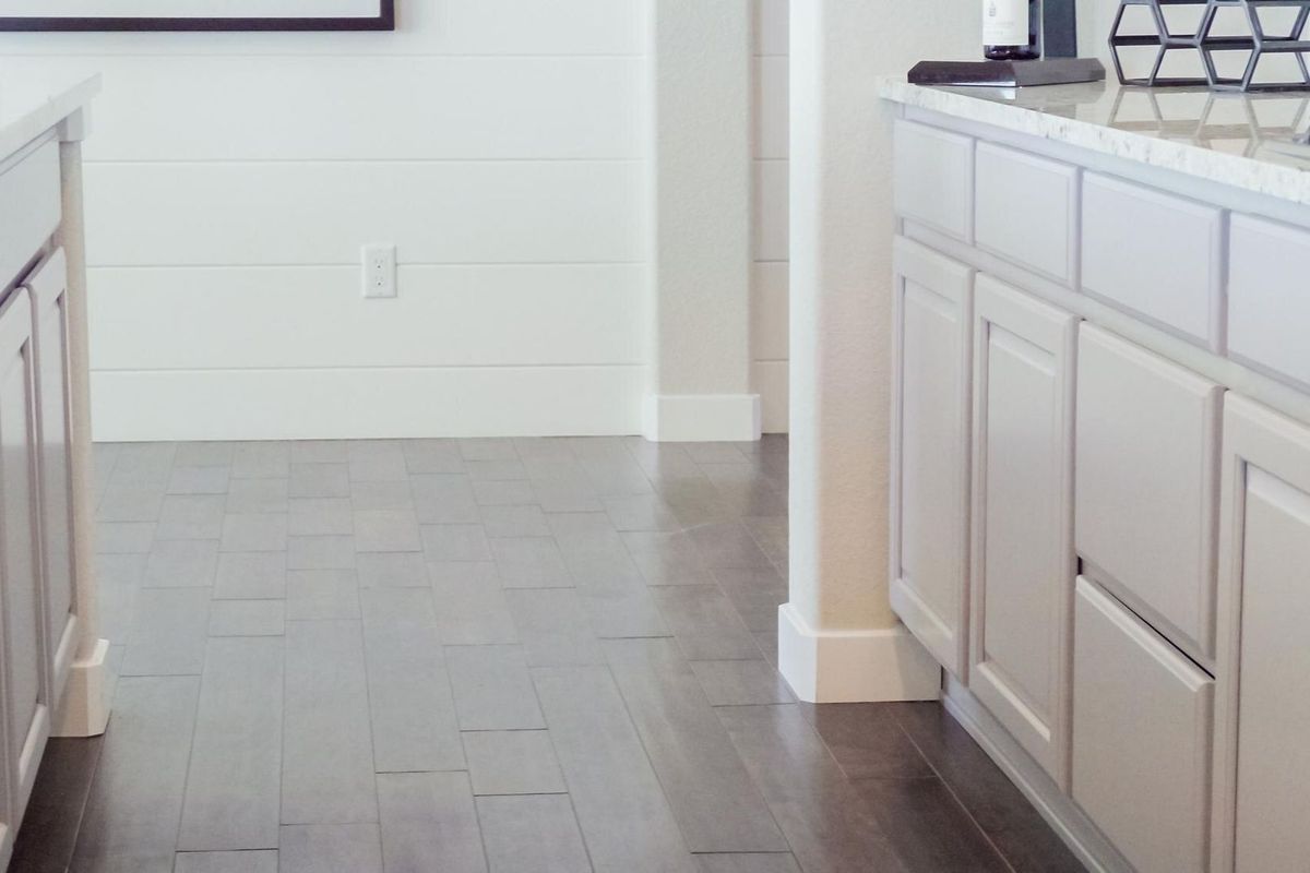 Complete Guide to the Best Waterproof Flooring for Kitchens