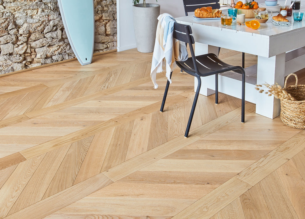 Panaget - French oak Authentic Bois flotte, Chevron 139 - Engineered Hardwood Floors 