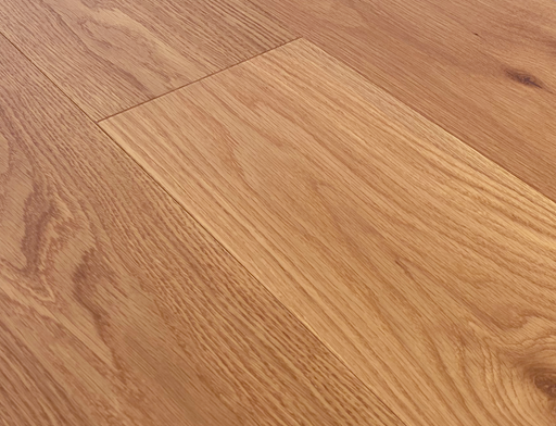 Monarch Plank - Vinland Red Oak Light Rustic Engineered Hardwood - Engineered Hardwood Floors 