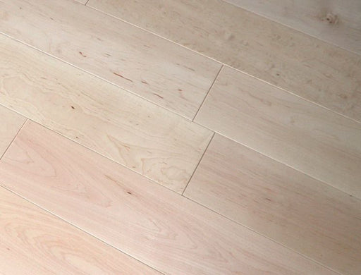 Country Wood Flooring - Maple Solid 4-7/8" Natural Country/Rustic - Solid Wood Floors 