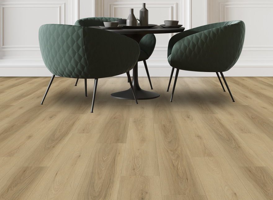 Country Wood Flooring - Oak Solid 2-1/4" Natura; Select - Solid Wood Floors 