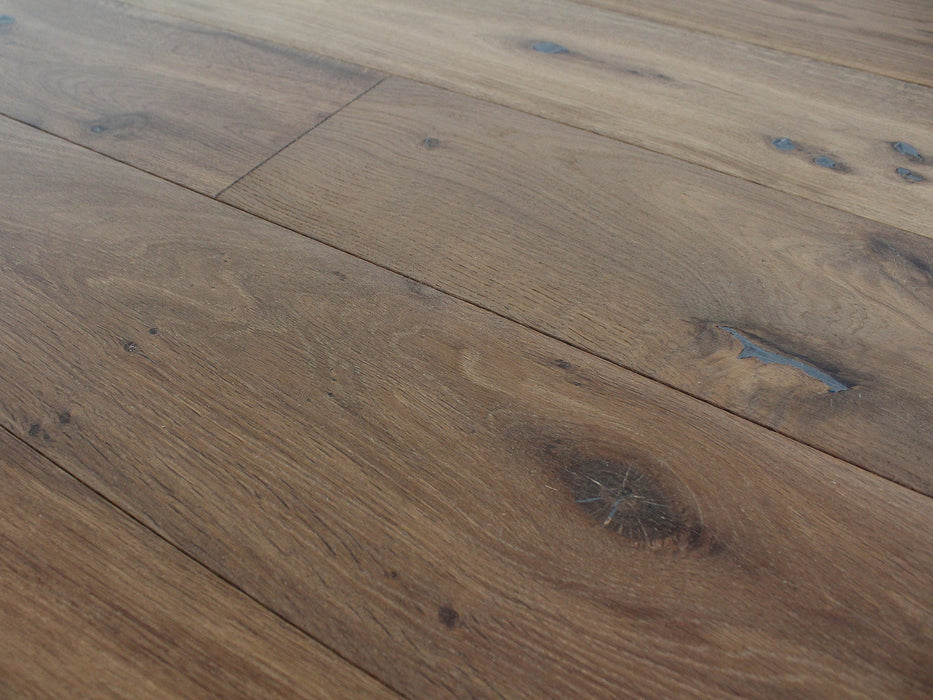 Pravada Floors - Aged Leather - Engineered Hardwood Floors 