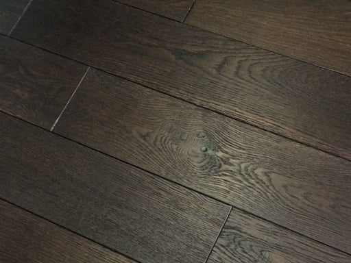 Country Wood Flooring - 6"Solid WireBrushed/UV Oiled Oak Sierra - Solid Wood Floors 