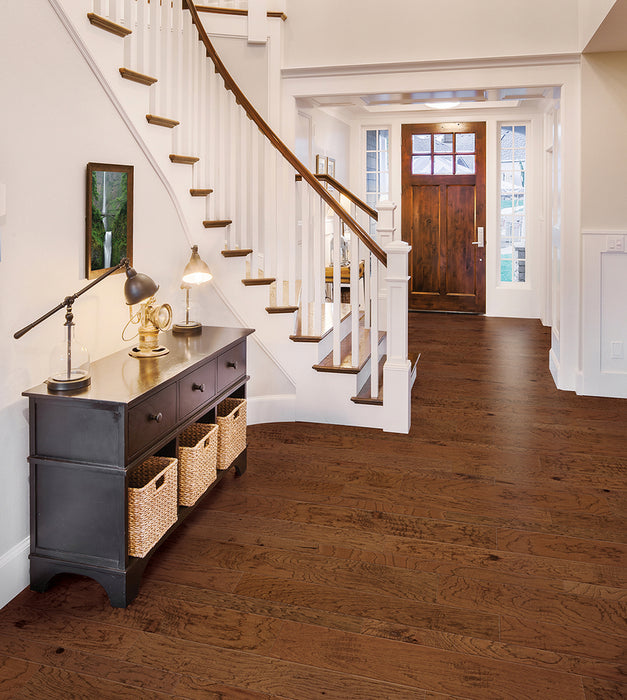 Medallion - Hickory Golden Multiwidth - Engineered Hardwood Floors 